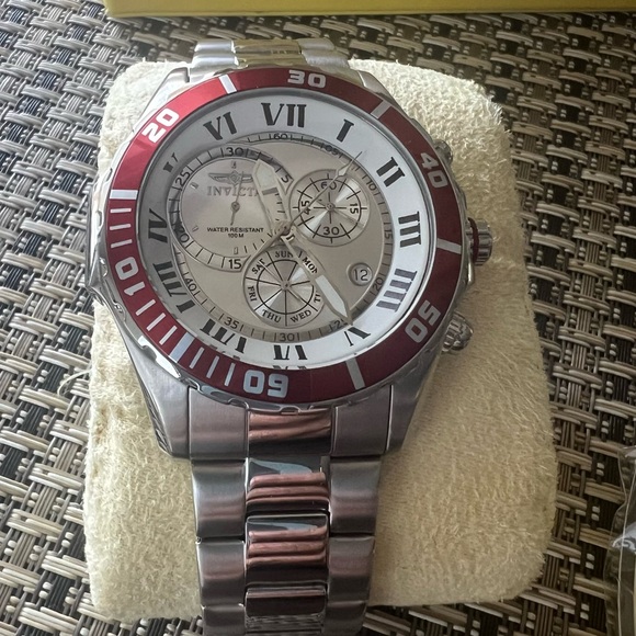 Invicta Swiss Chronograph Watch Model 5290 - Picture 2 of 4